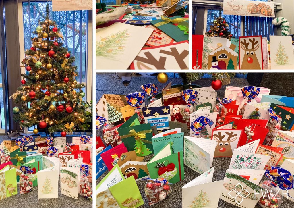 Kartki świąteczne przygotowane przez pracowników dla seniorów.